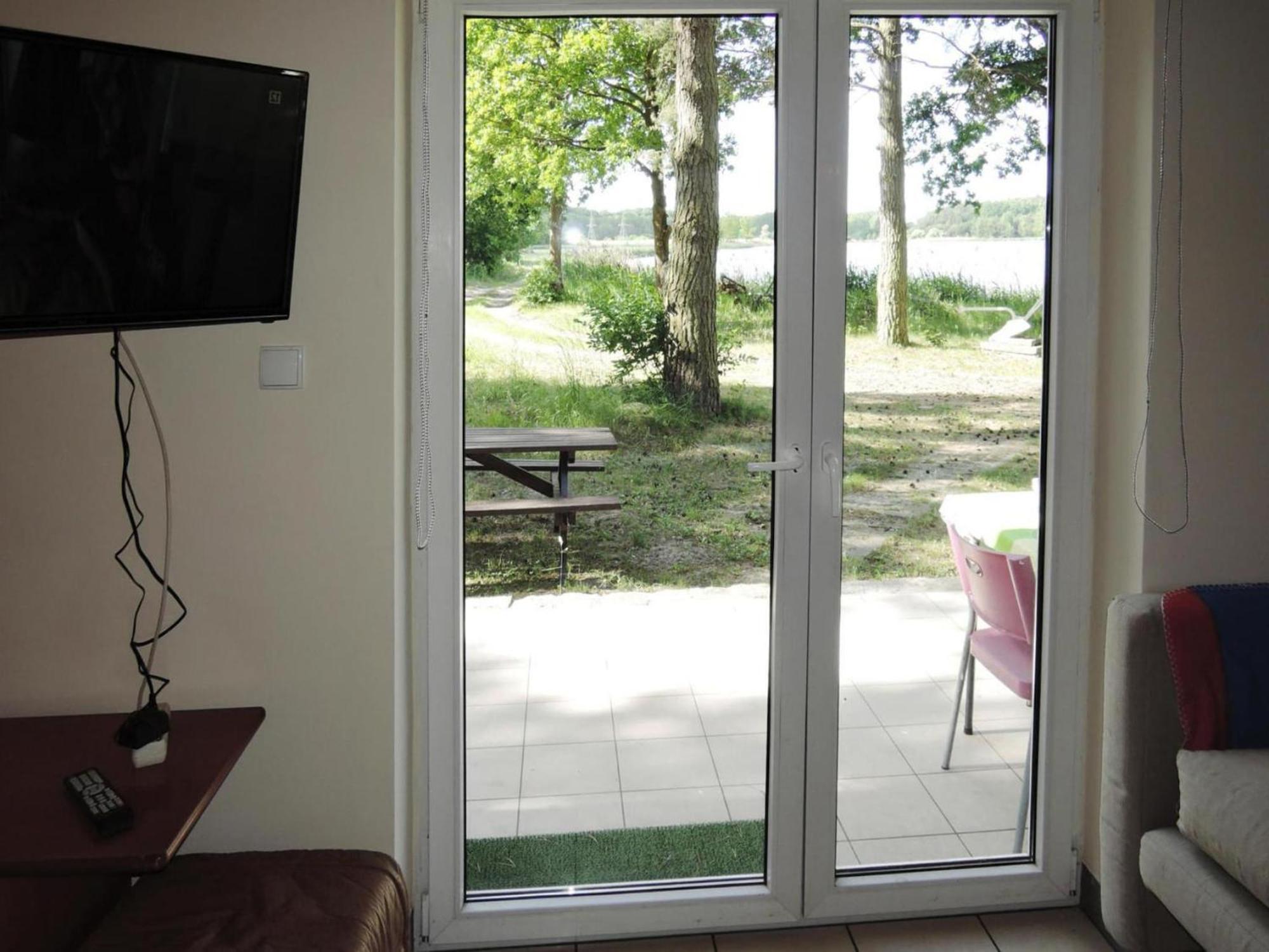 Holiday House In Szczecin At The Lake With The Terrace Екстериор снимка